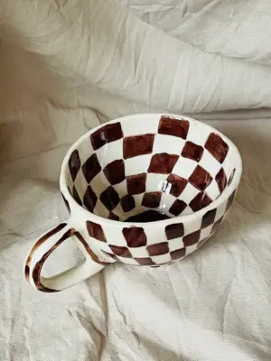 Checker Pattern Kupa - el yapımı seramik, görsel 2